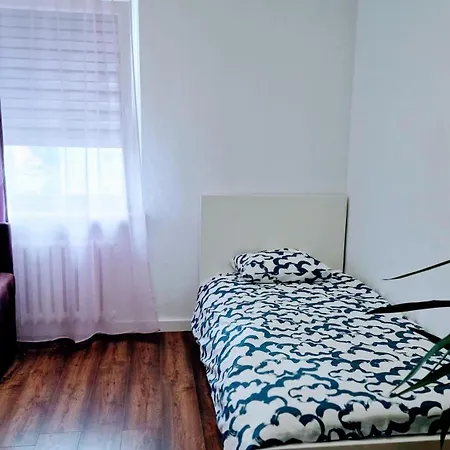 Meander Natolin Blisko Metra Warschau