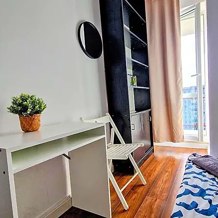 Hostal Meander Natolin Blisko Metra *