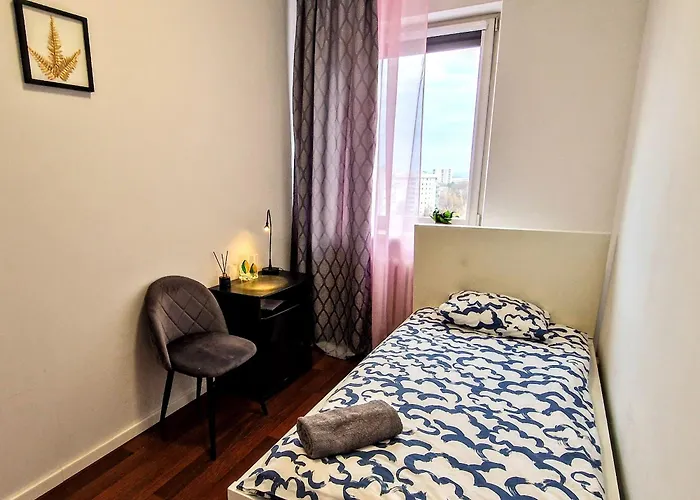 Meander Natolin Blisko Metra *