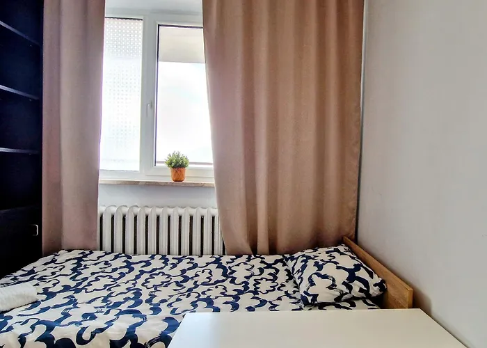 Hostel Meander Natolin Blisko Metra *