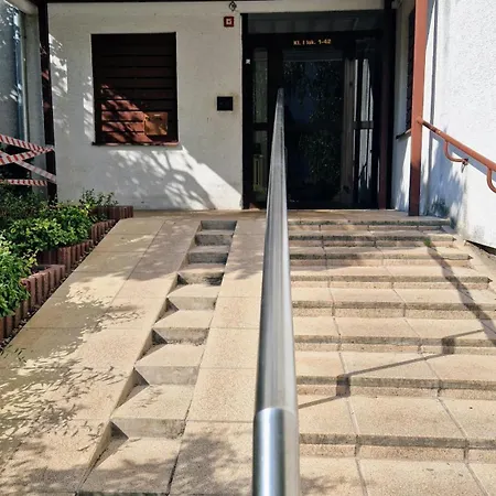 Meander Natolin Blisko Metra * Βαρσοβία