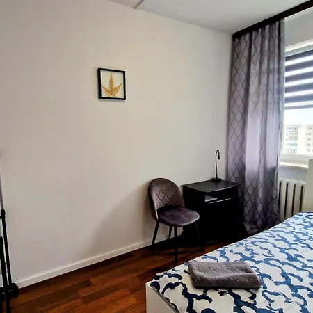 Hostel Meander Natolin Blisko Metra *