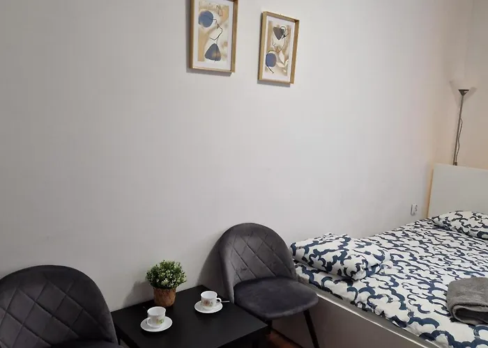 Meander Natolin Blisko Metra Warsaw